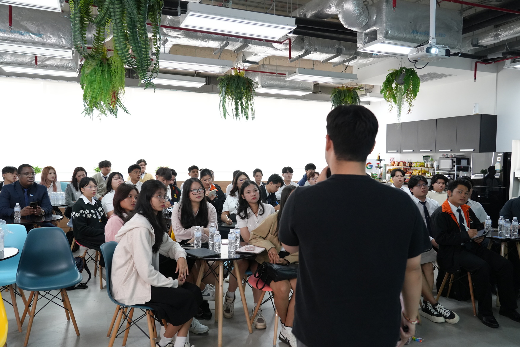 ศึกษาดูงาน Digital Marketing for Online Platform ที่ Primal