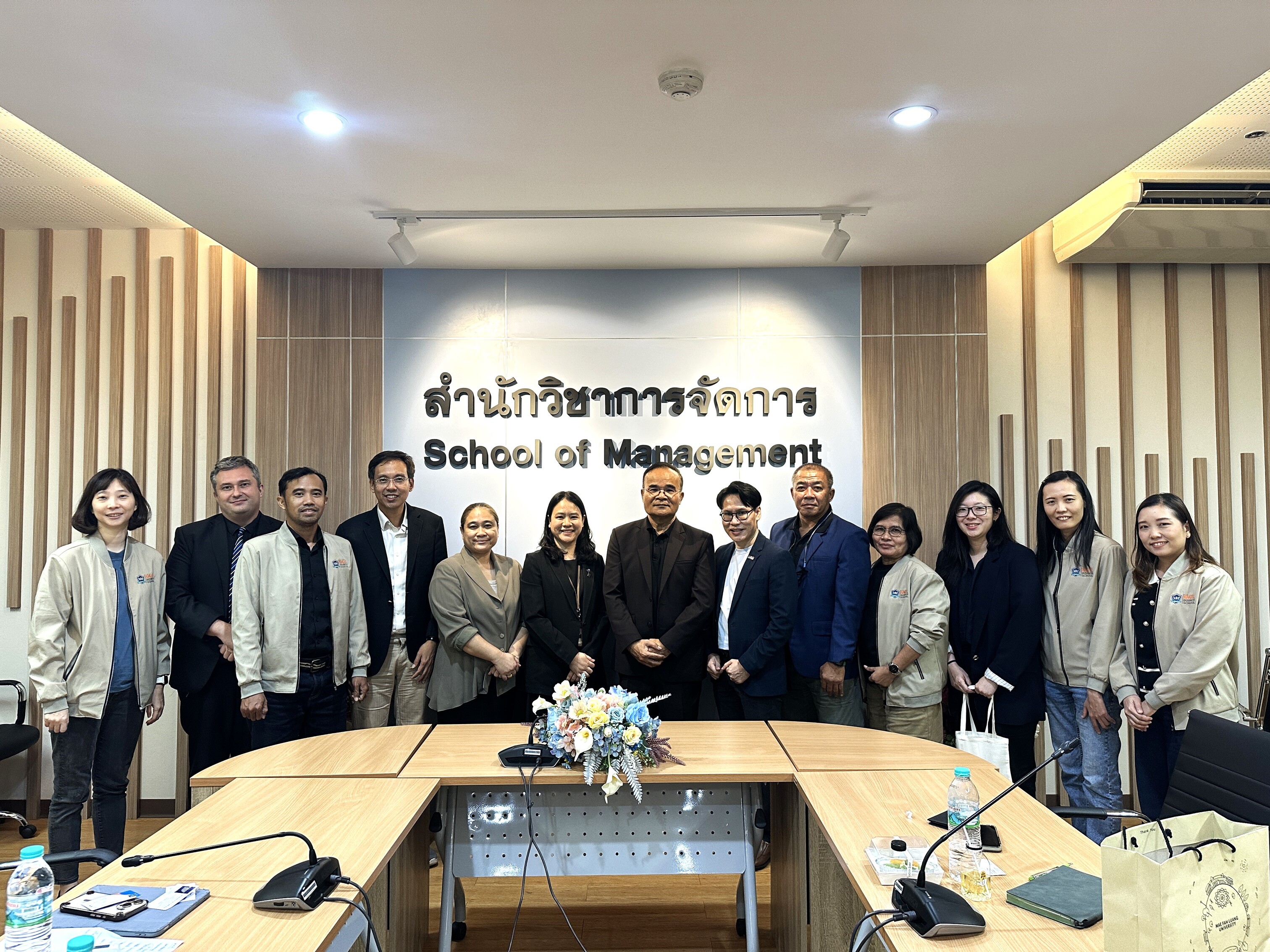 สำนักวิชาการจัดการ มฟล. ต้อนรับคณะดูงานจากคณะบริหารธุรกิจ สจล. ร่วมแลกเปลี่ยนเรียนรู้การบริหารหลักสูตรและการมุ่งสู่มาตรฐาน AACSB